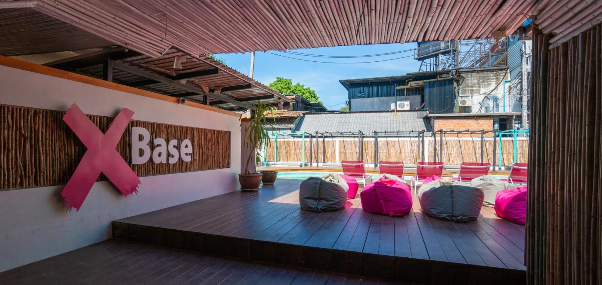 Base Party Hostel Ao Nang Екстериор снимка